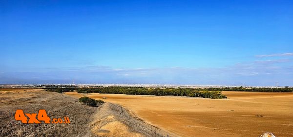 הנוף מהאנדרטה לכיוון נחל עוז וצפון הרצועה - שכונות זייתון, רימאל וג'יבאליה