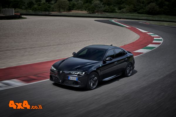 פורום: אלפא רומיאו ג'וליה תלתן Quadrifoglio Super Sport