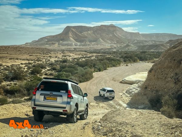 טיול ג'יפים לעין עקב, נחל צין ועד מעלה עקרבים - 01/11/24